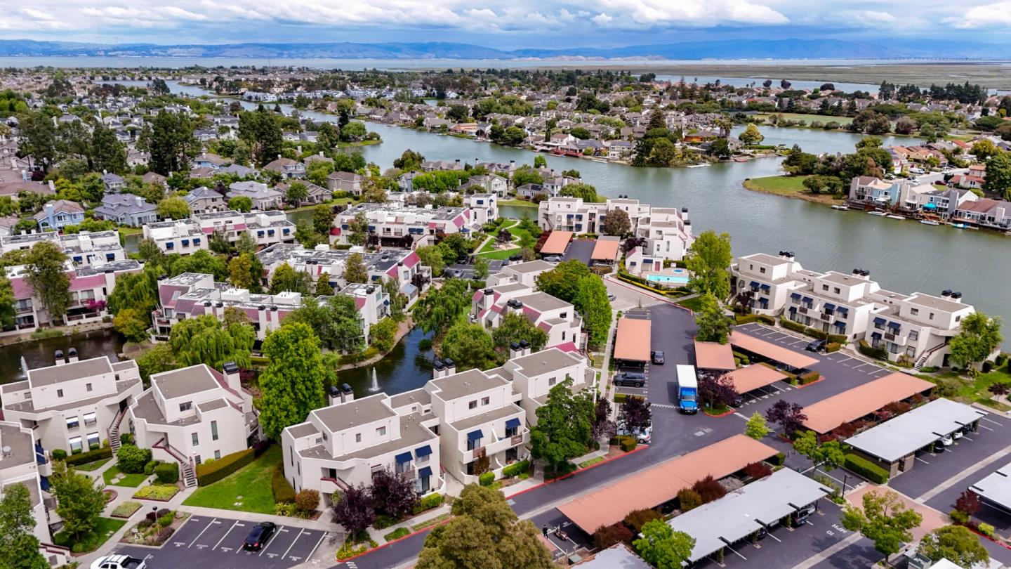 127 Shorebird Circle