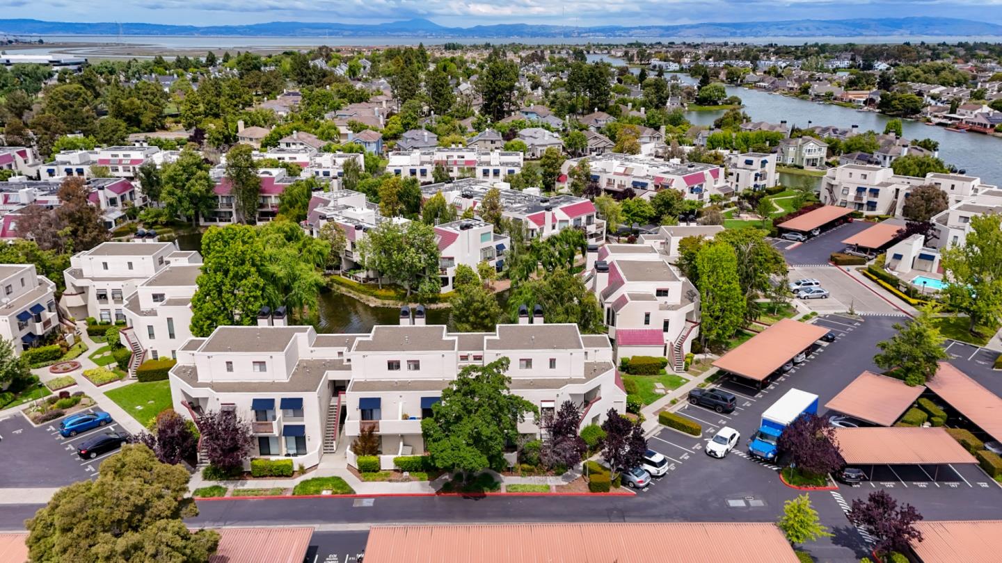 127 Shorebird Circle