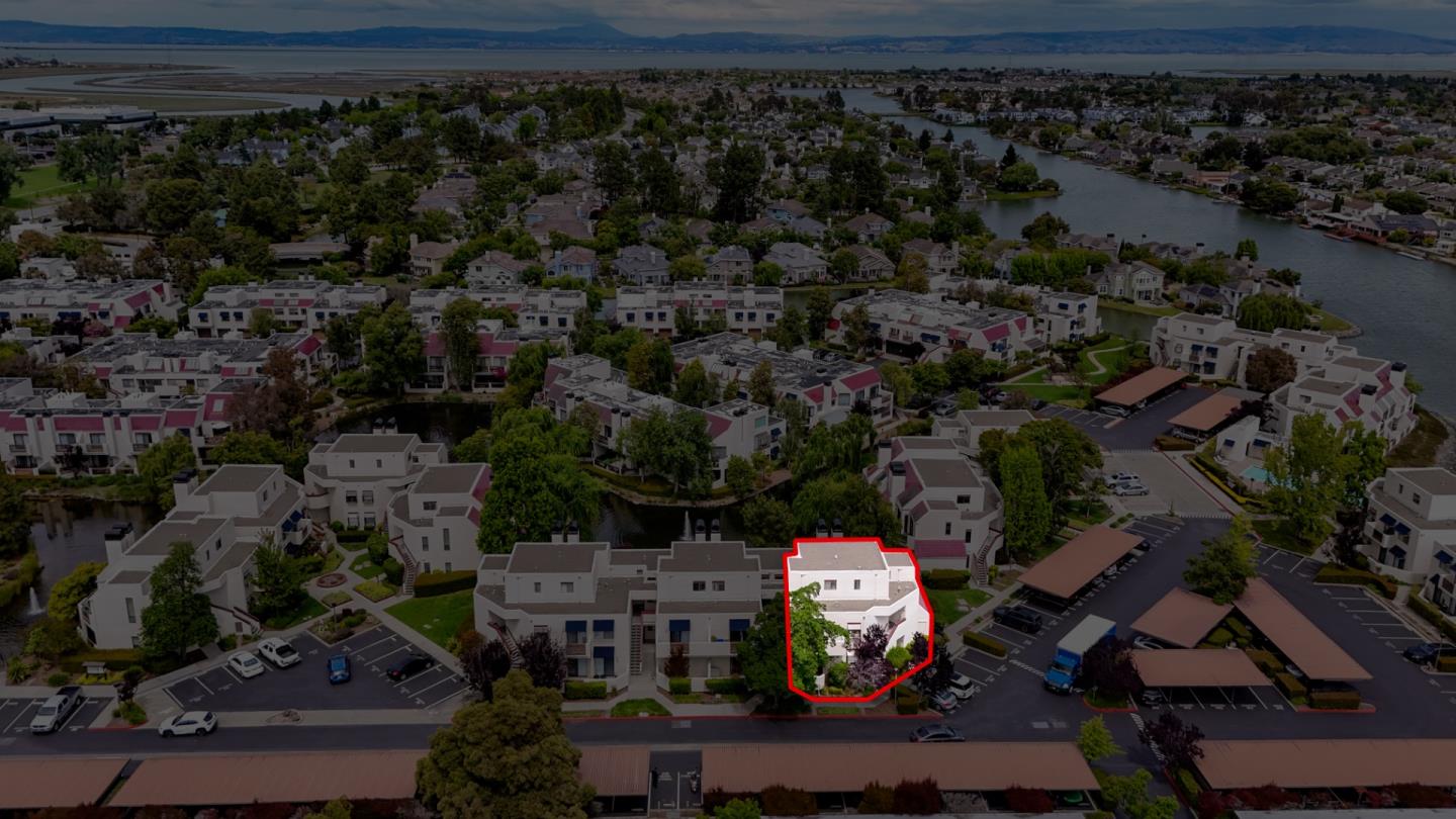 127 Shorebird Circle