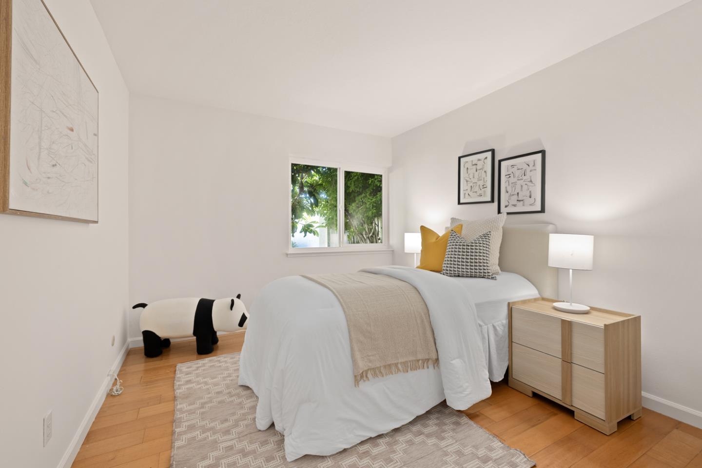 1083 Shell Boulevard 4