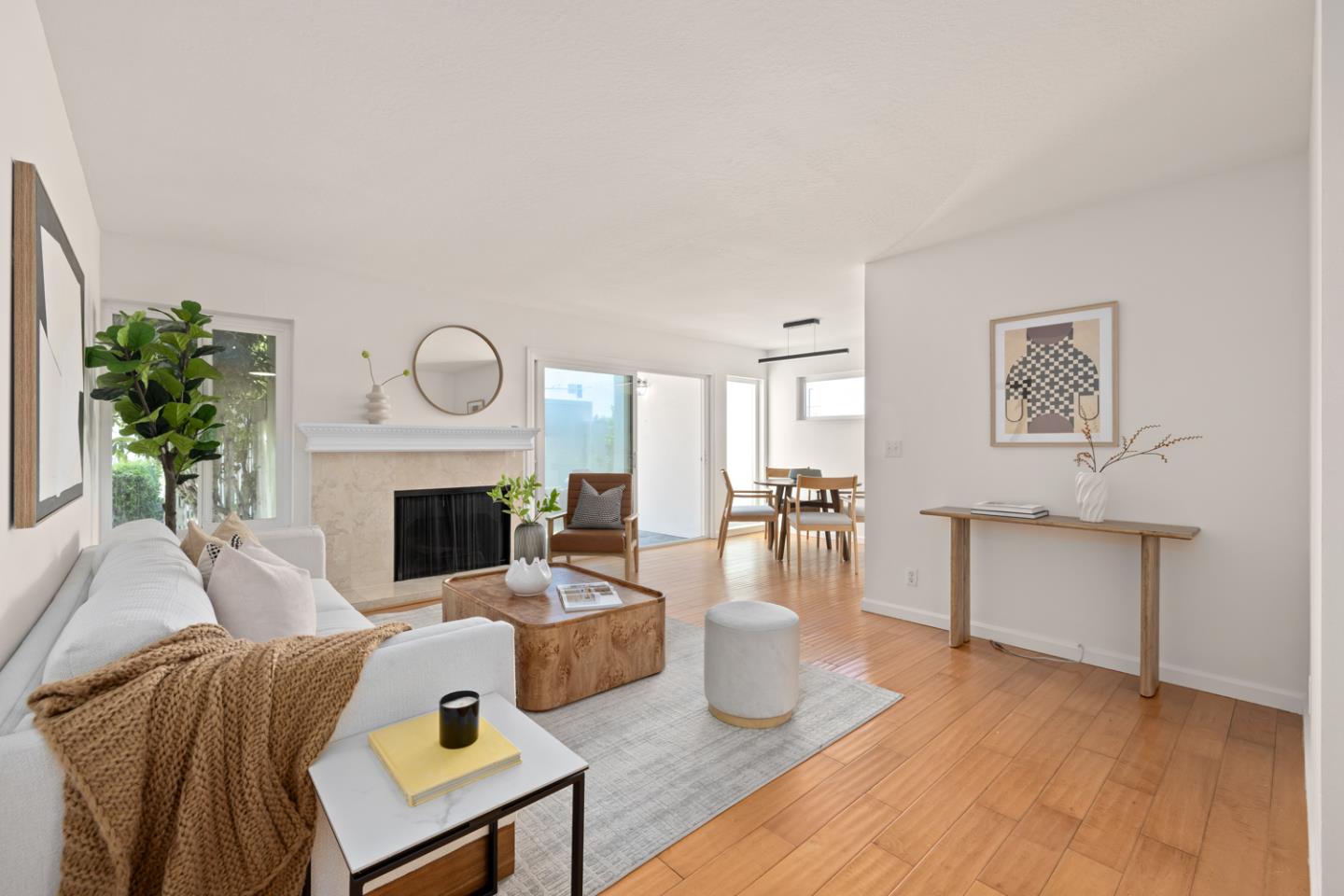 1083 Shell Boulevard 4