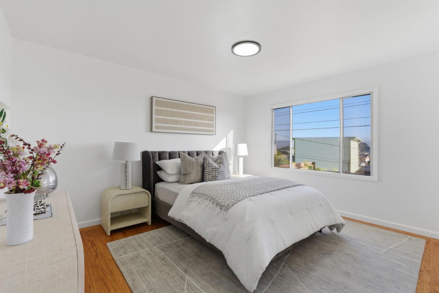 1709 Hillside Boulevard