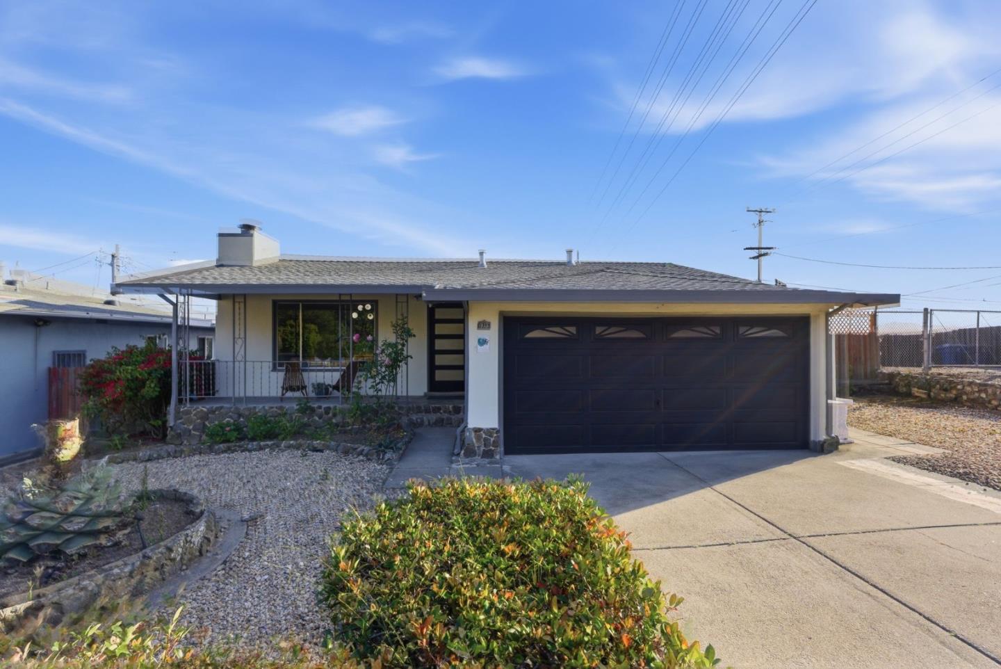 1709 Hillside Boulevard
