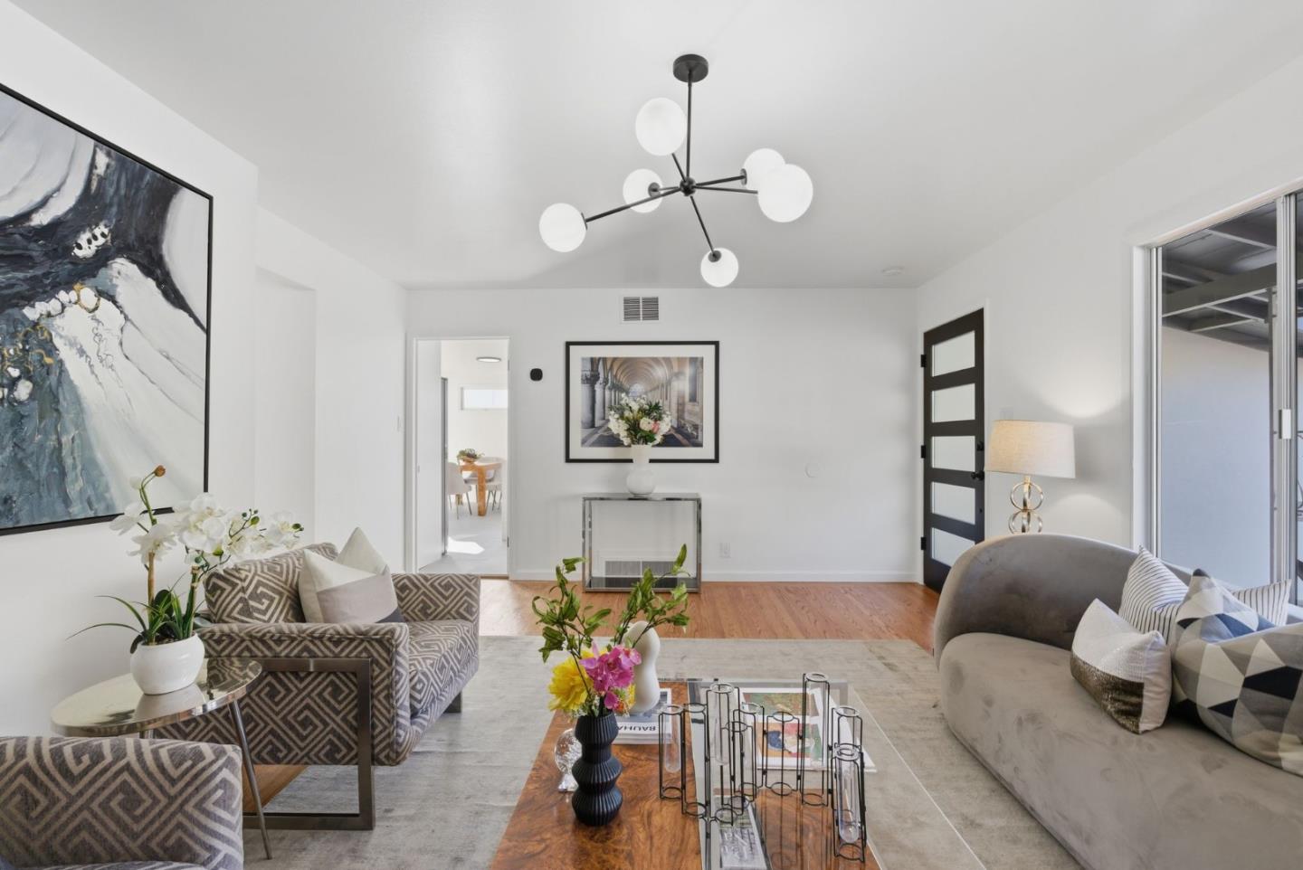1709 Hillside Boulevard