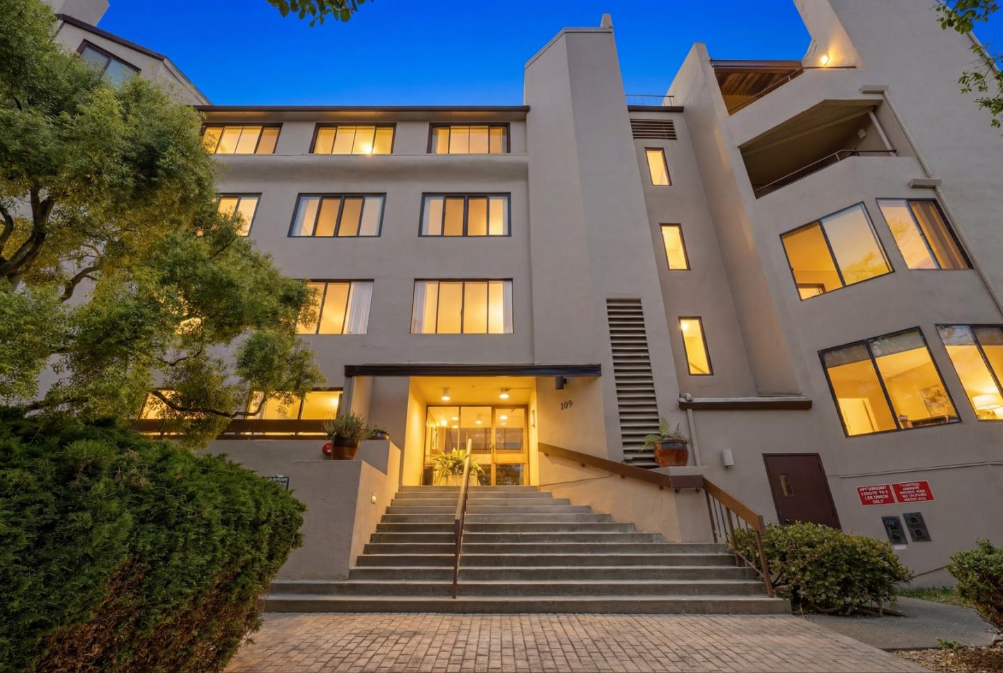 109 South Lake Merced Hills 3E