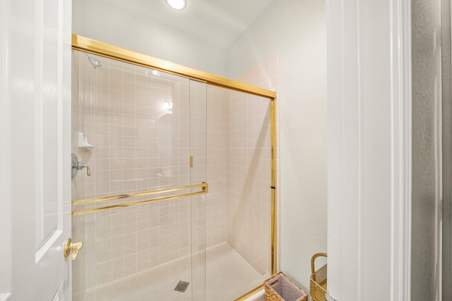 2665 Aberdeen Lane