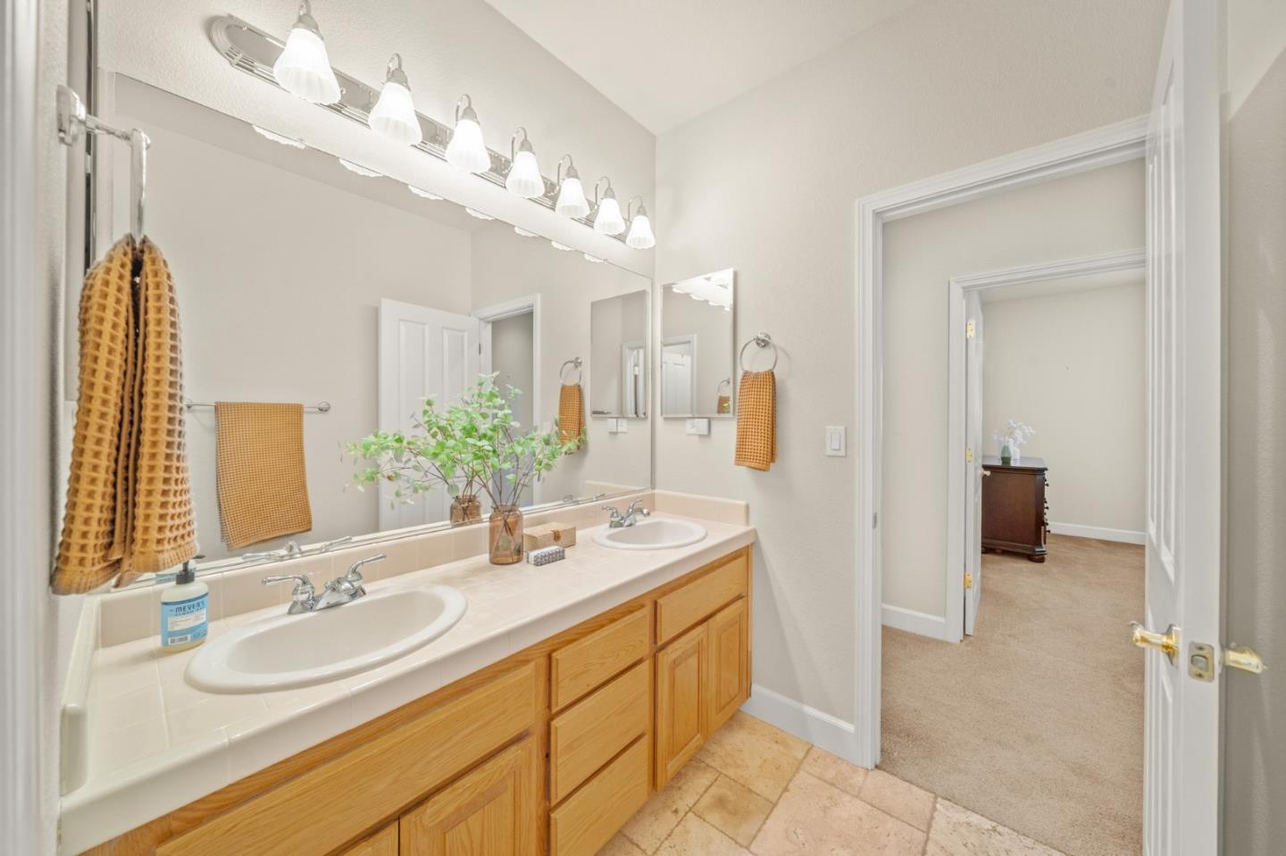 2665 Aberdeen Lane