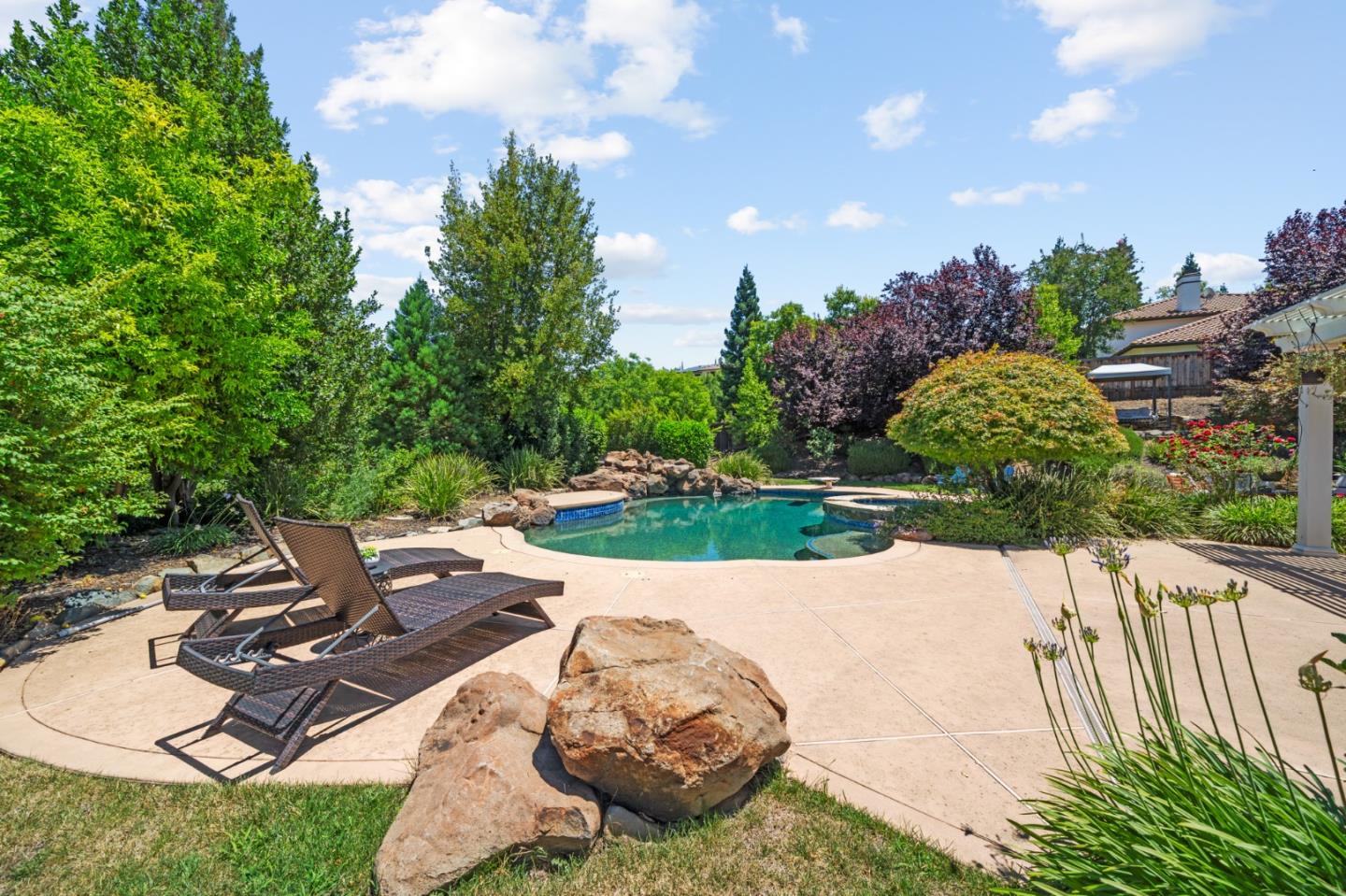 2665 Aberdeen Lane
