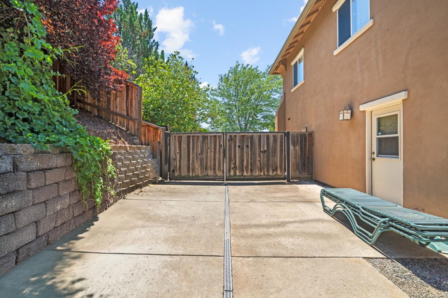 2665 Aberdeen Lane