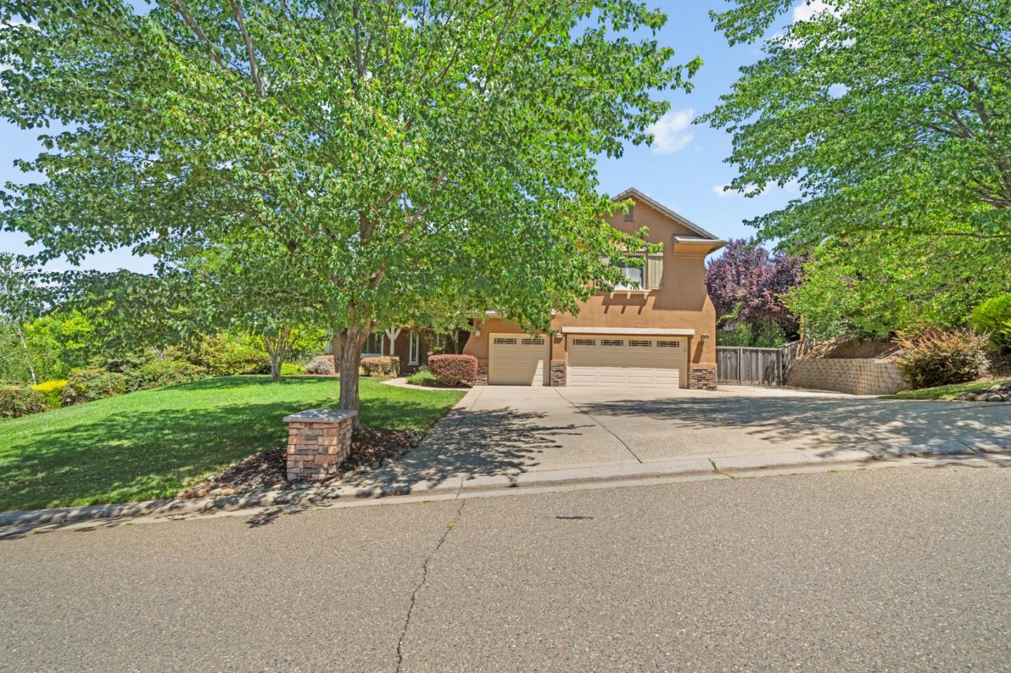 2665 Aberdeen Lane