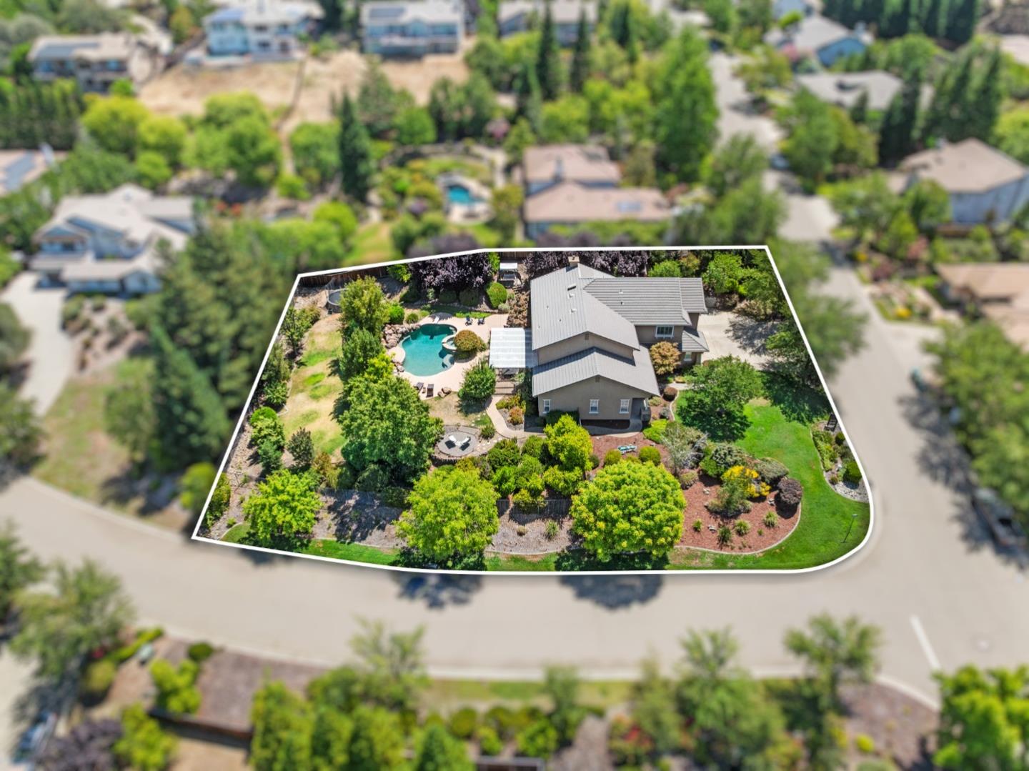 2665 Aberdeen Lane