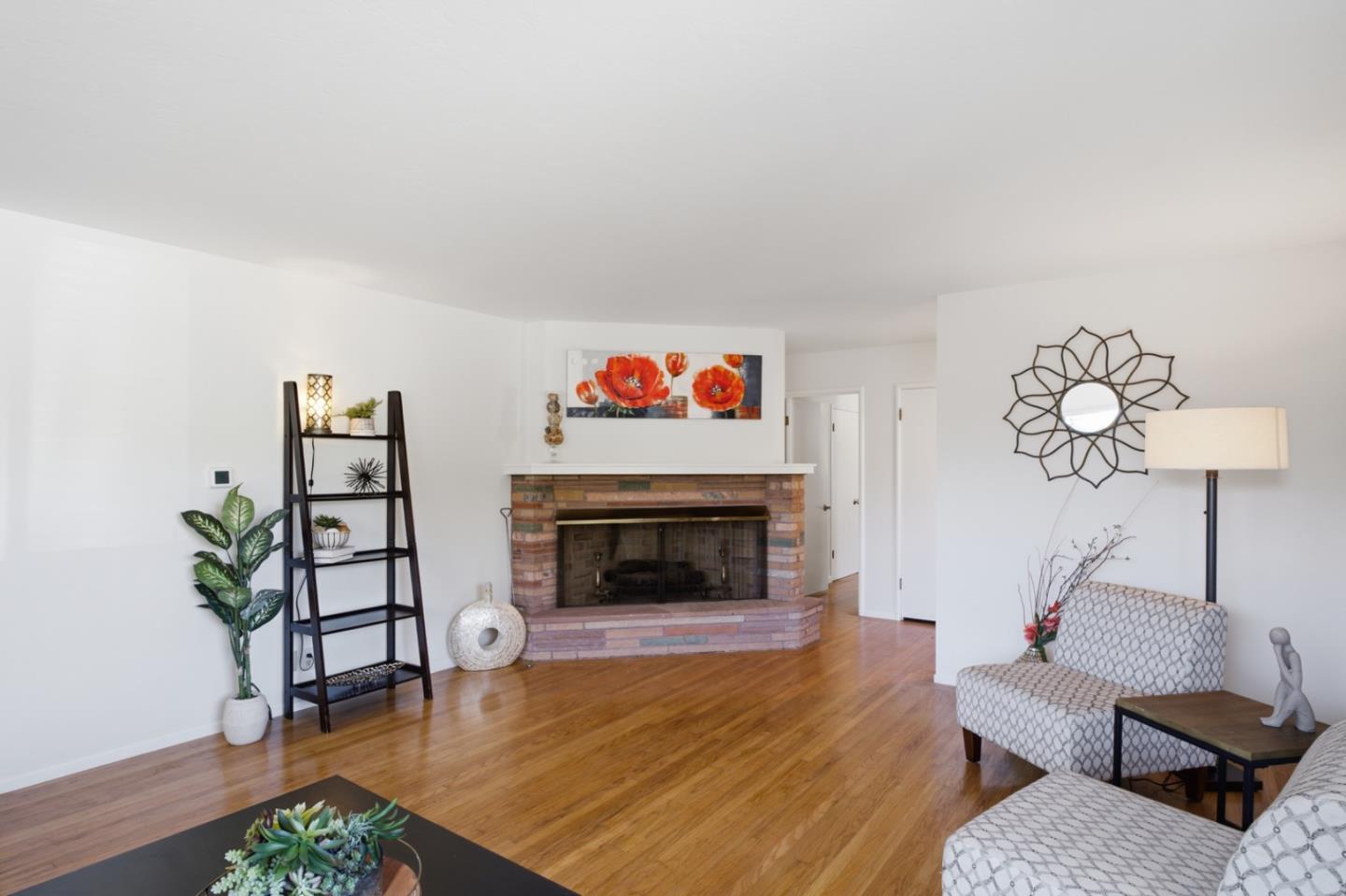 2111 Orchard Street