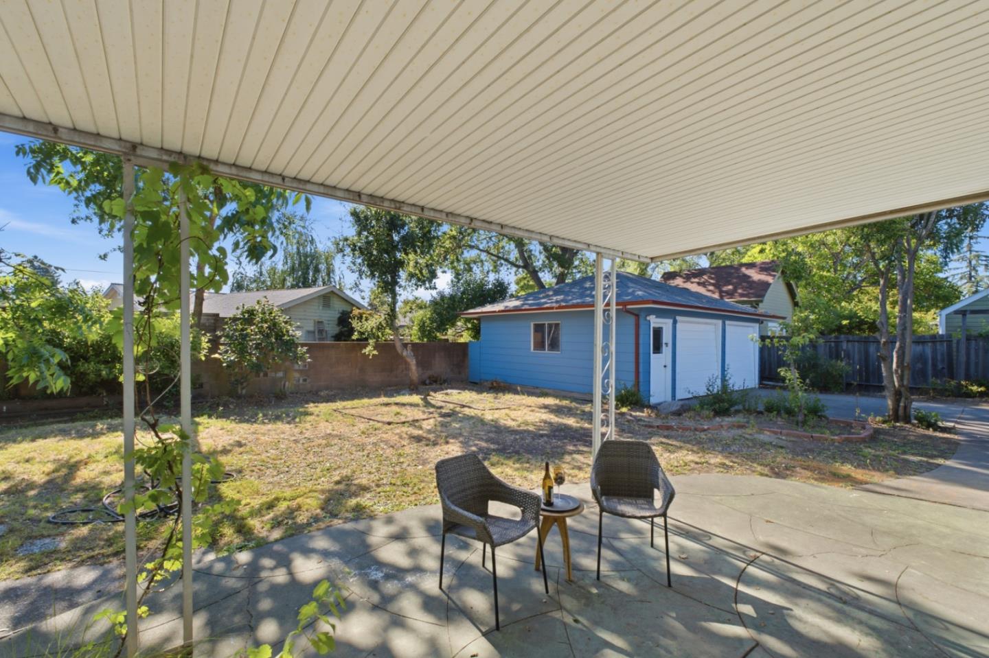 2111 Orchard Street