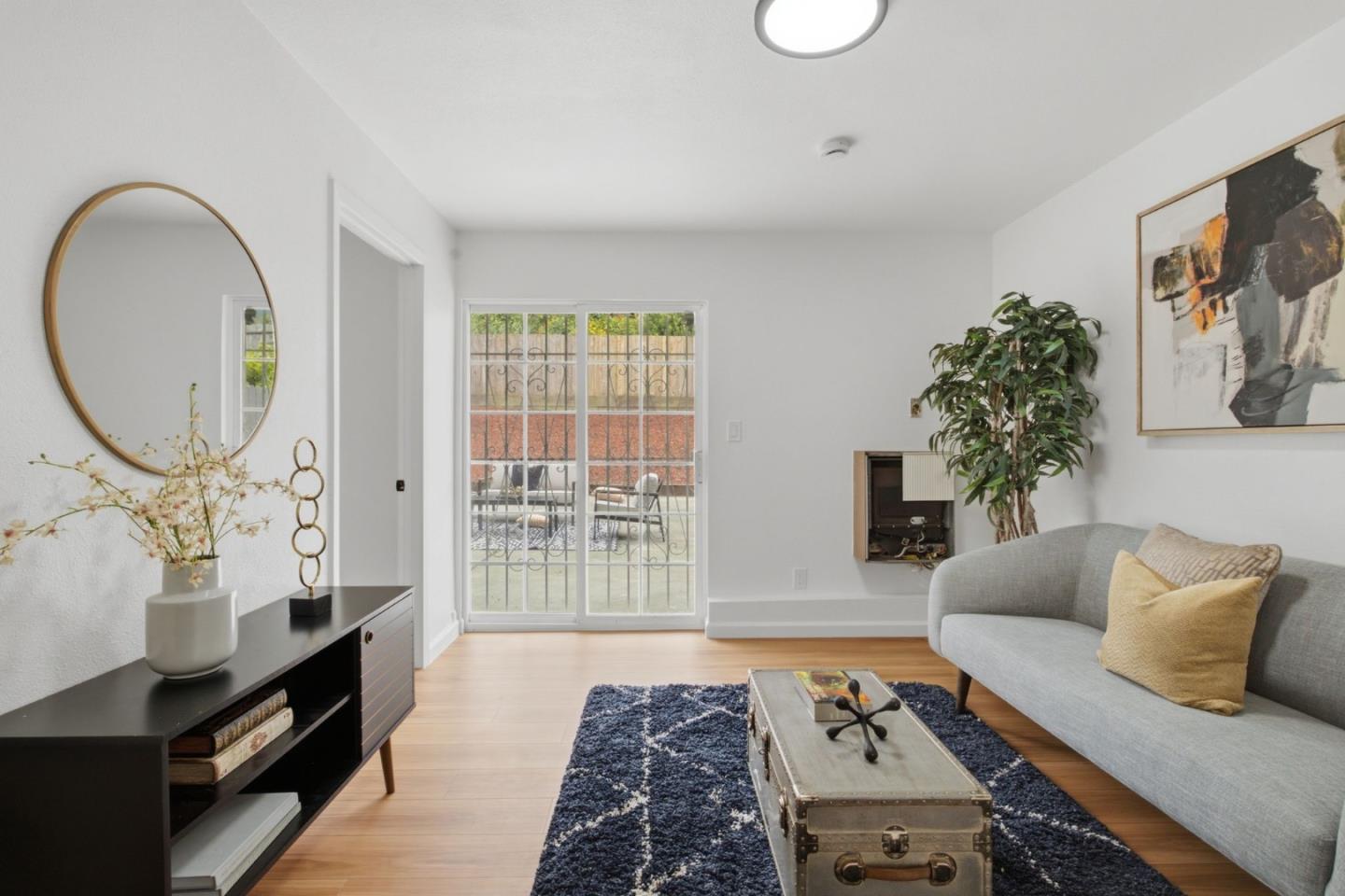 64 Lycett Circle