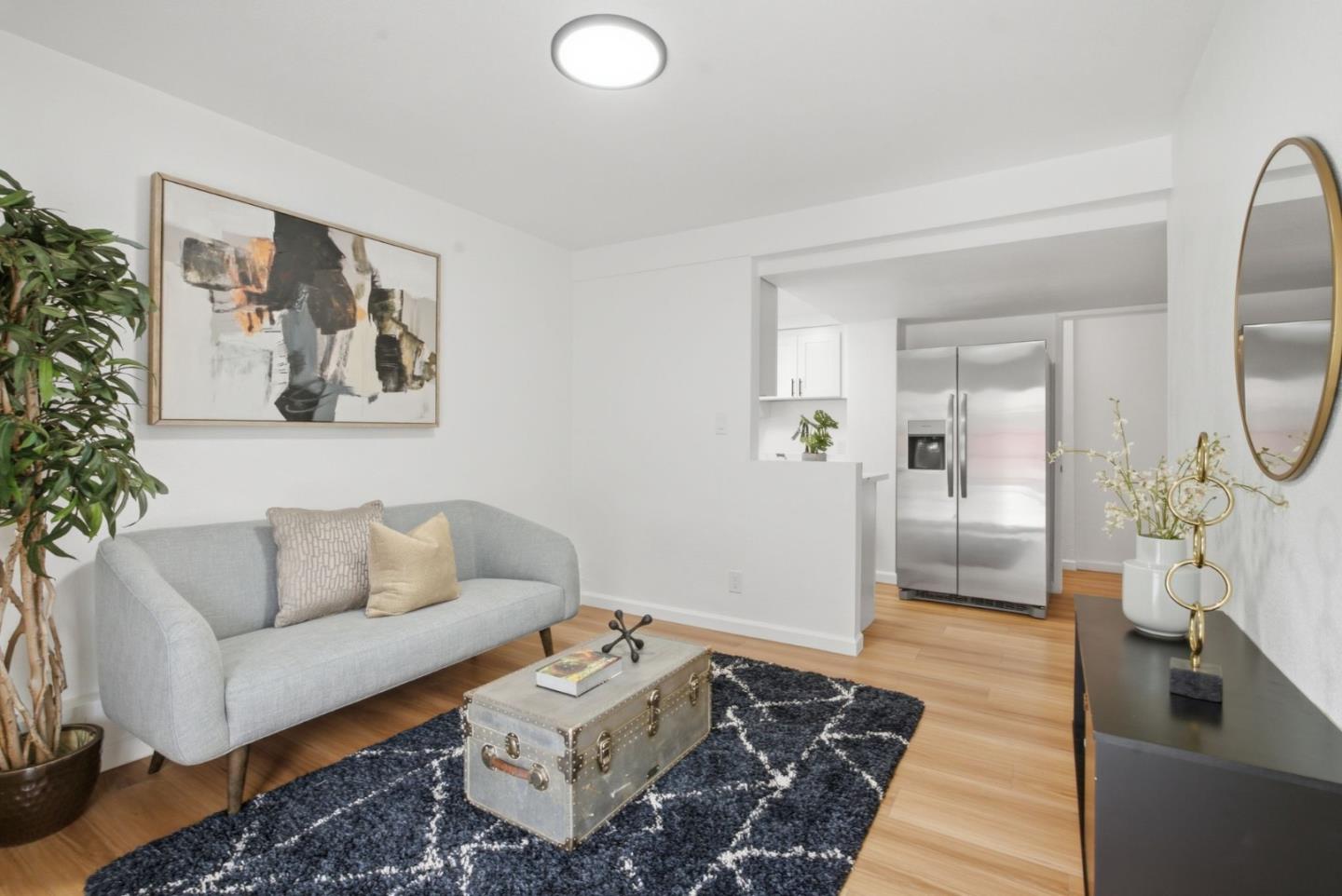 64 Lycett Circle