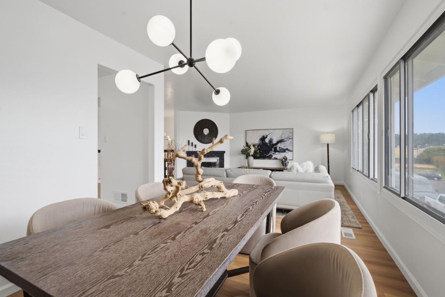 64 Lycett Circle