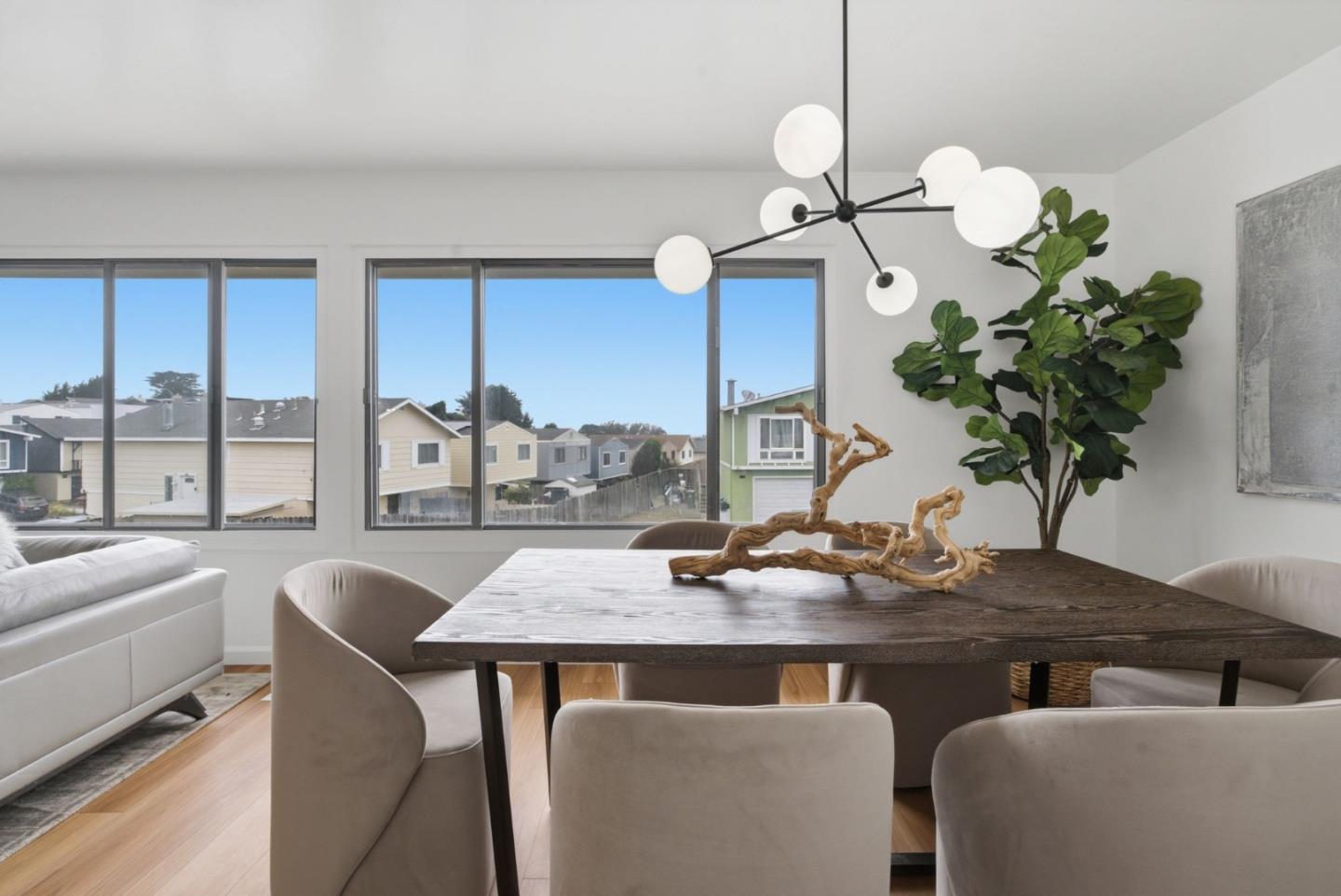 64 Lycett Circle