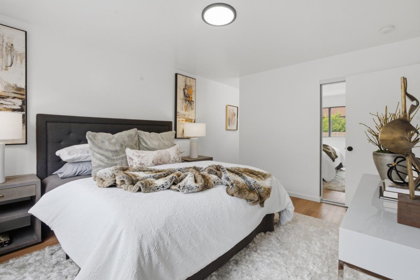 64 Lycett Circle