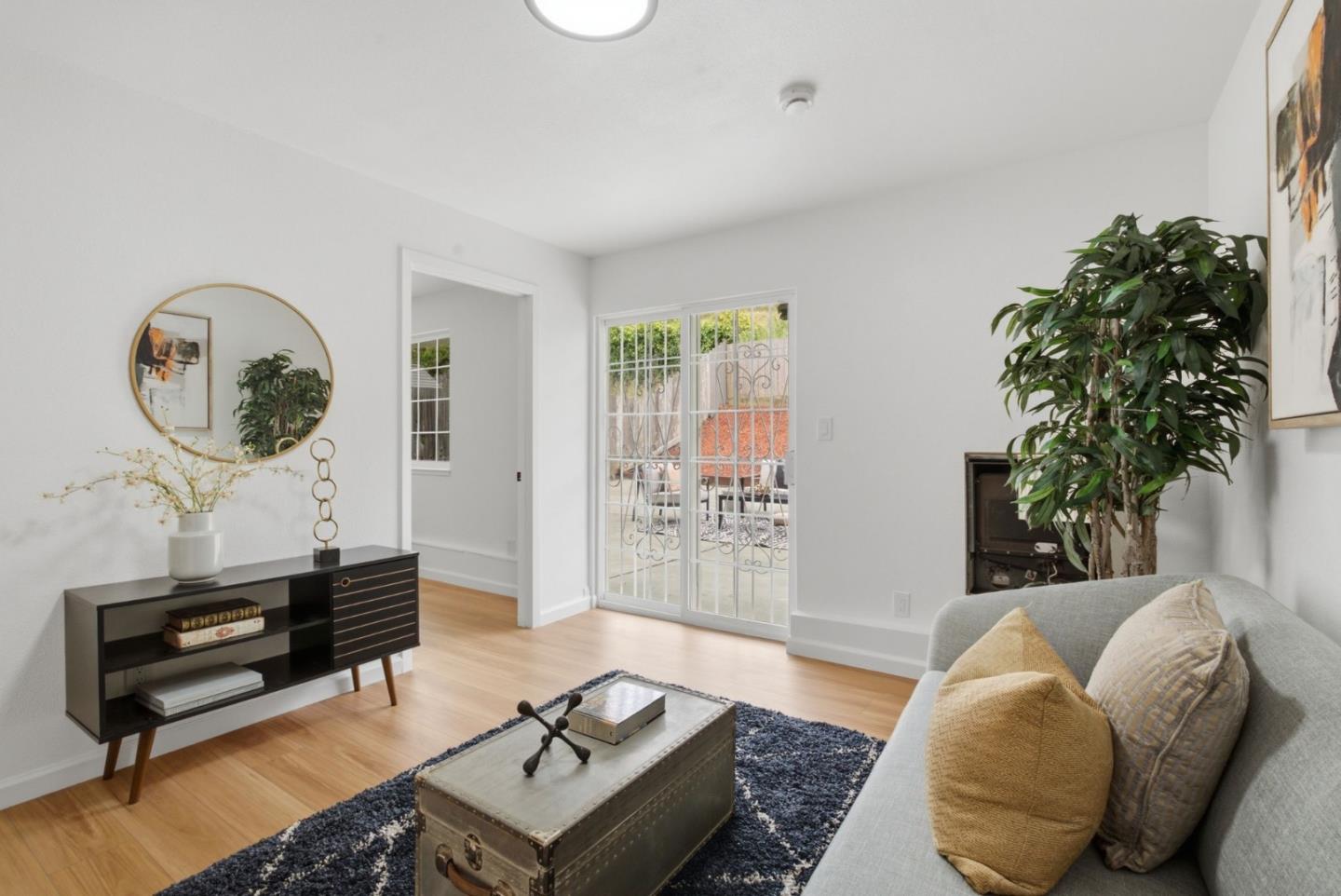 64 Lycett Circle