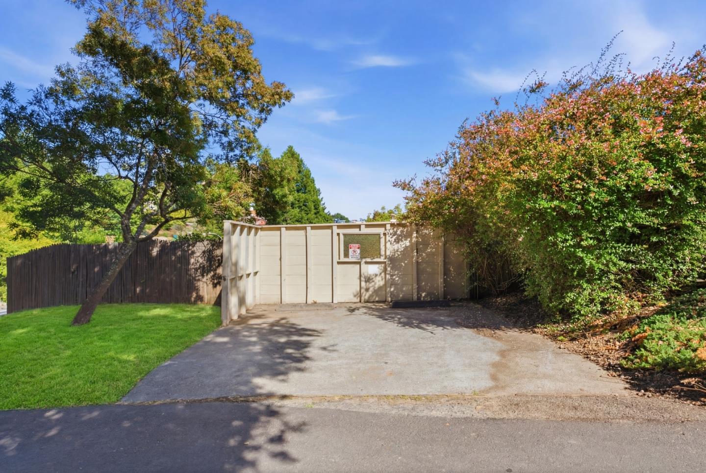 78 Chancellor PL