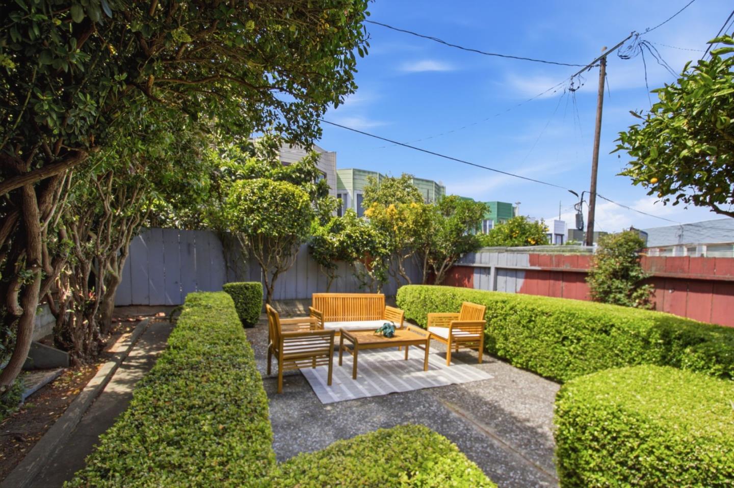 35 Castle Manor AVE