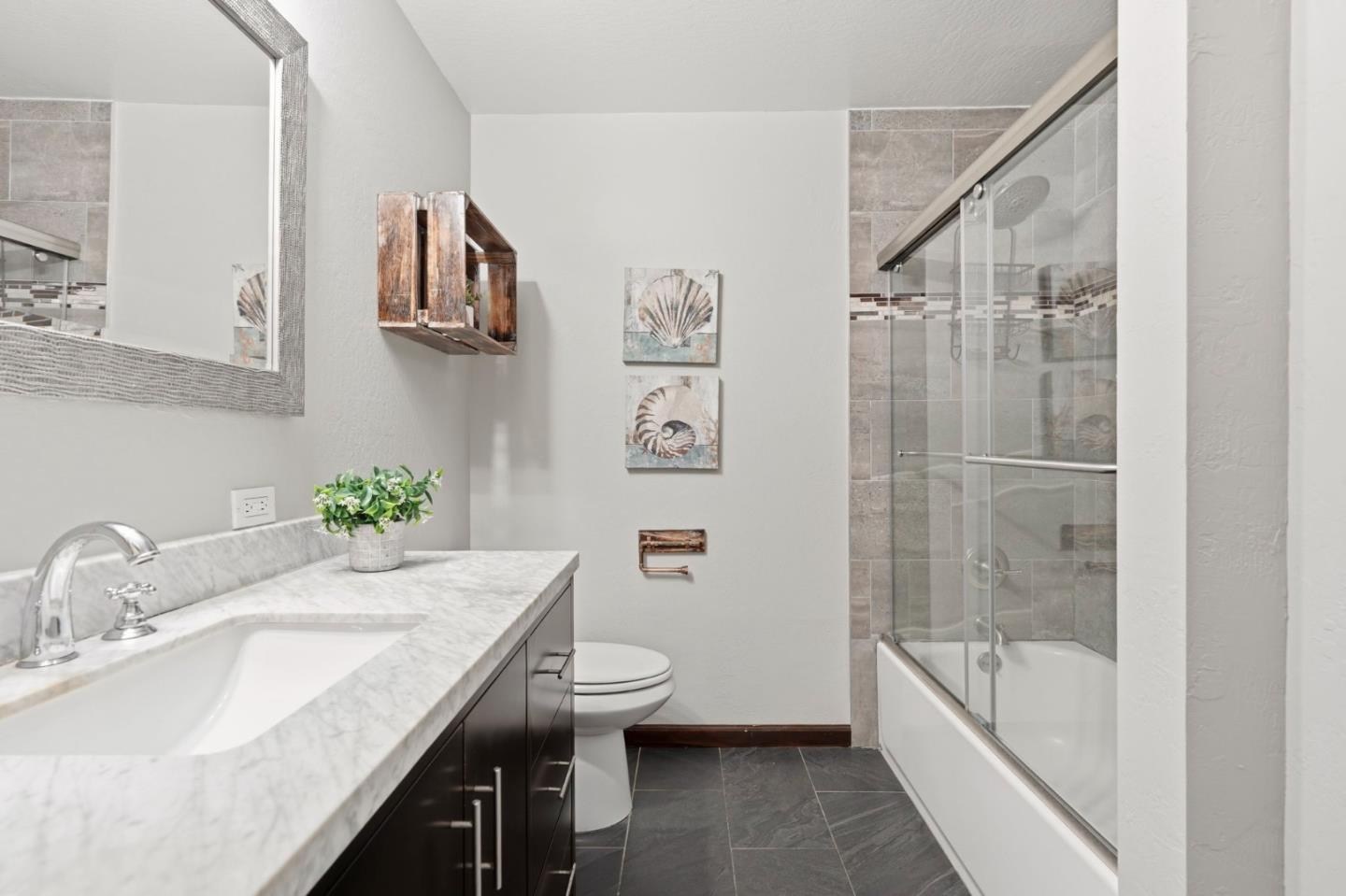 1458 Hudson ST 116