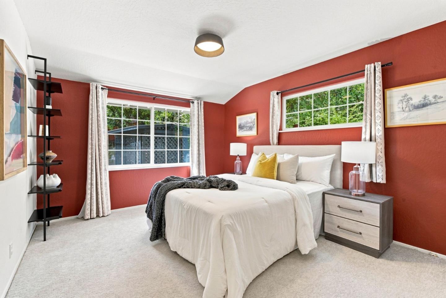 21 Russell CT