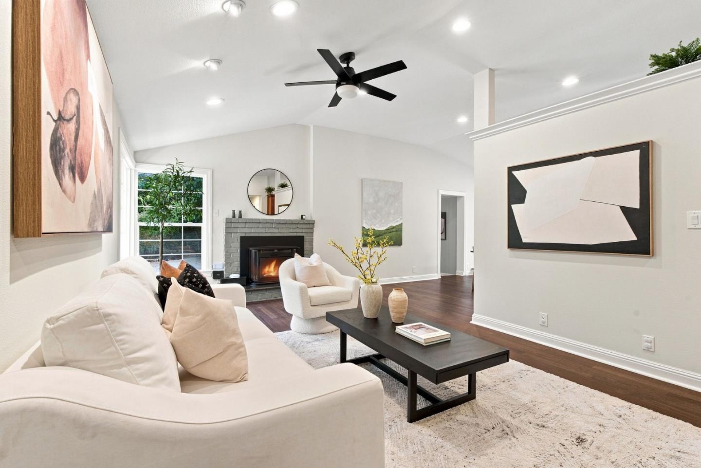 21 Russell CT