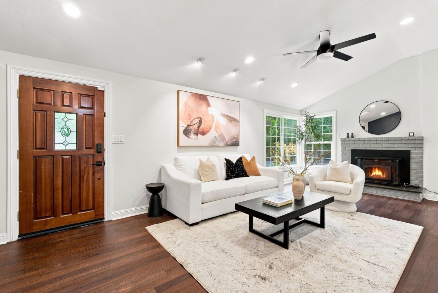 21 Russell CT