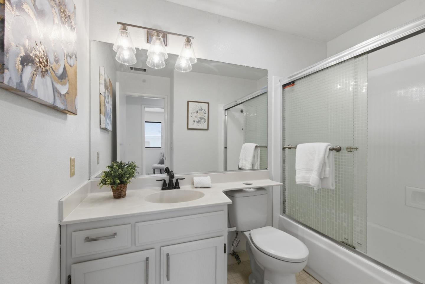 2648 Wellington CT