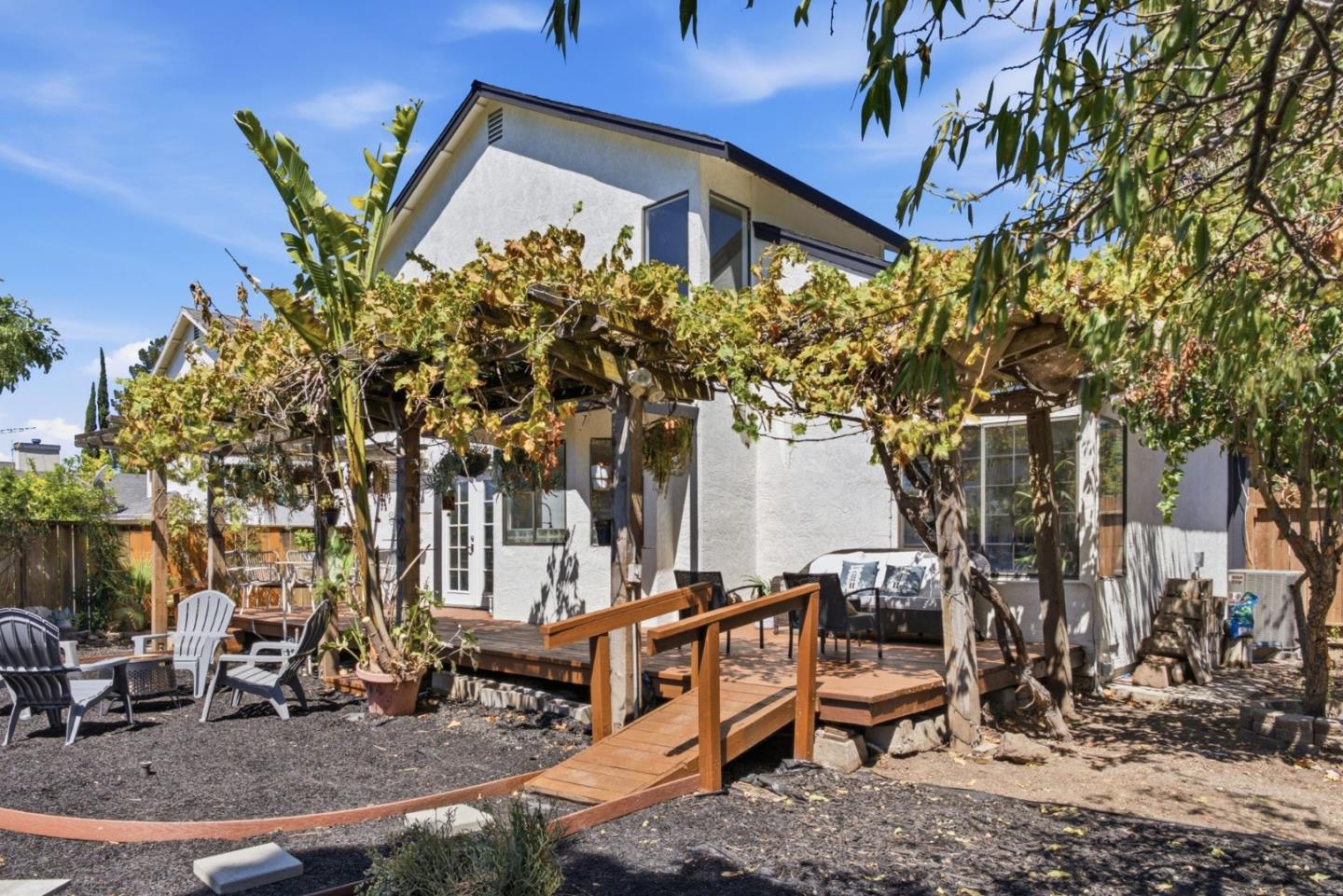 2648 Wellington CT