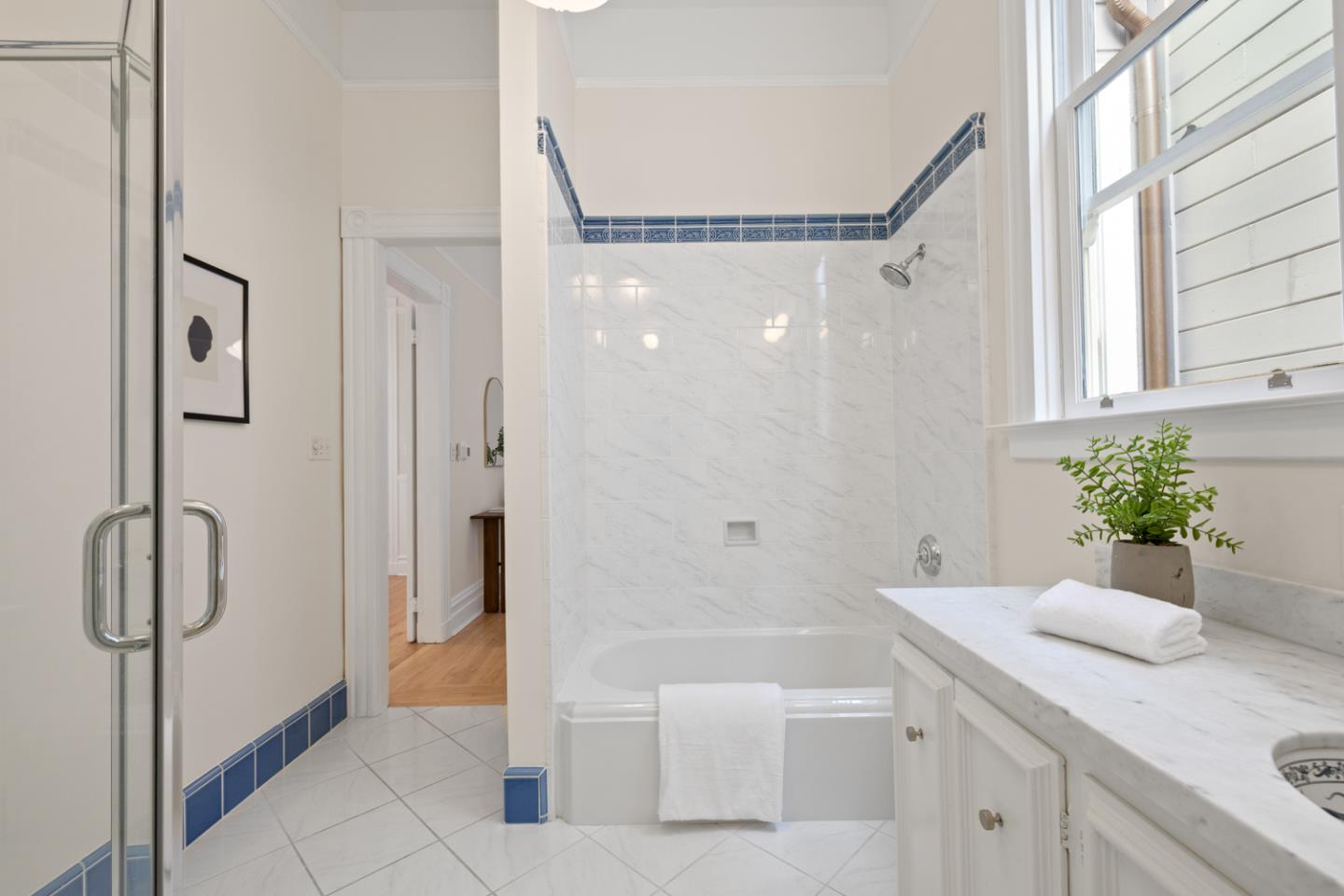 137 Divisadero ST