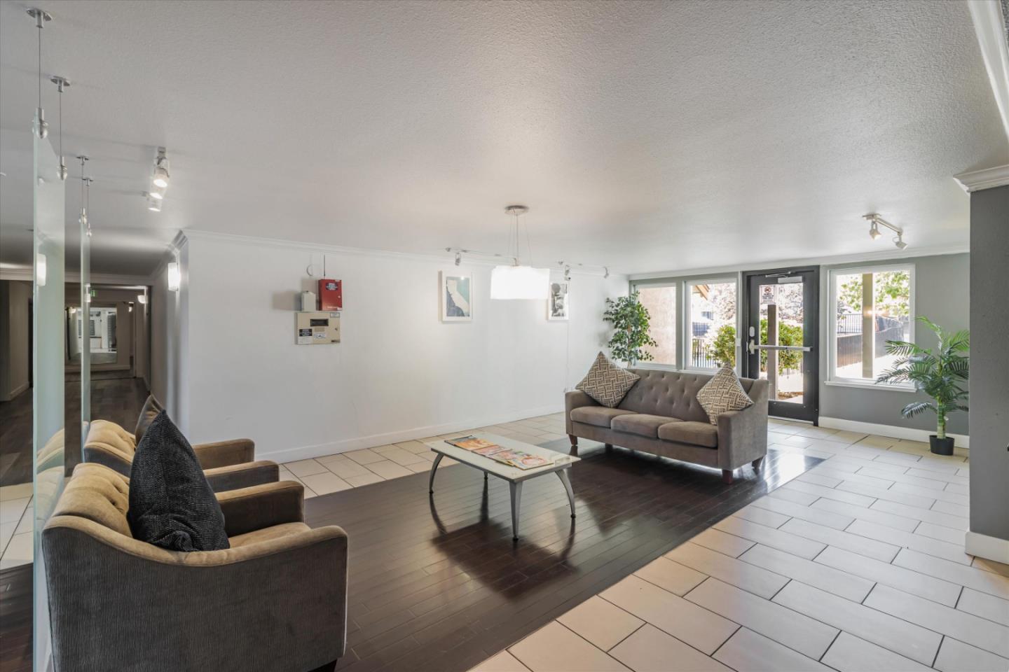 1315 A ST 213