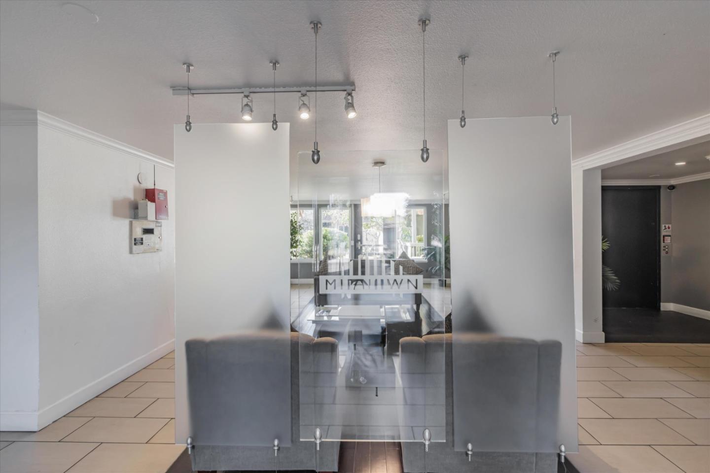 1315 A ST 213