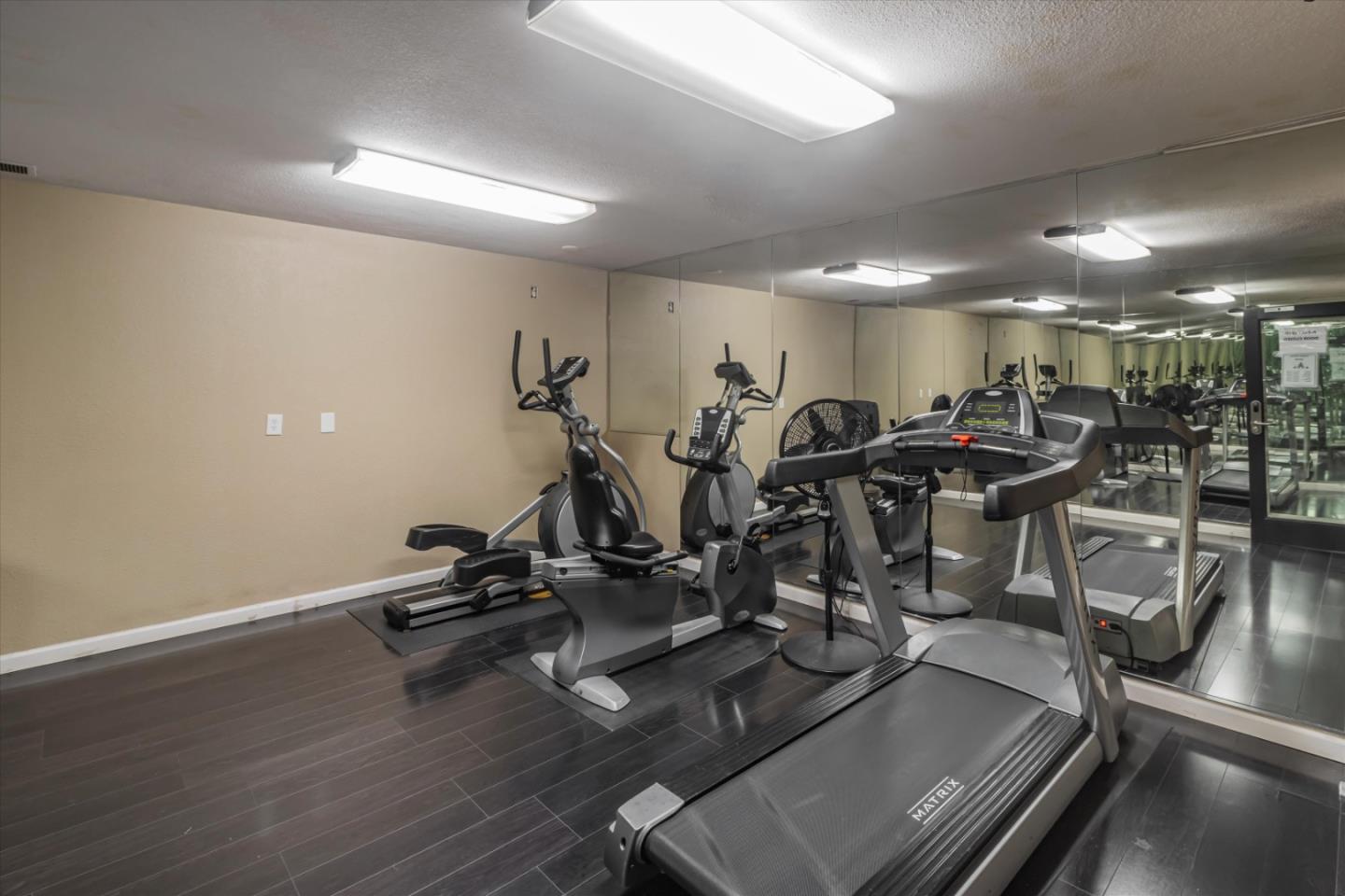 1315 A ST 213