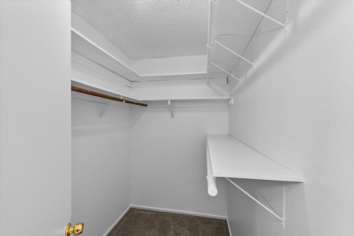 848 Stonegate DR