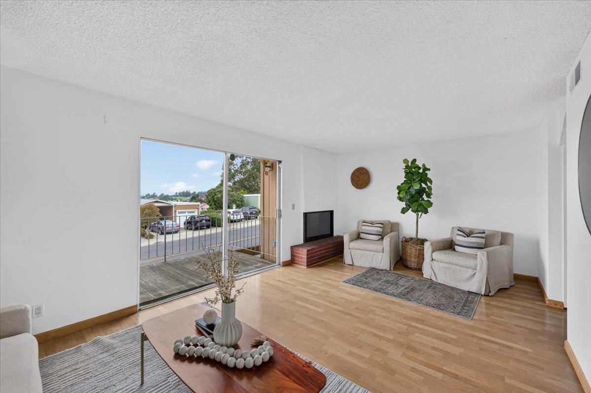 848 Stonegate DR
