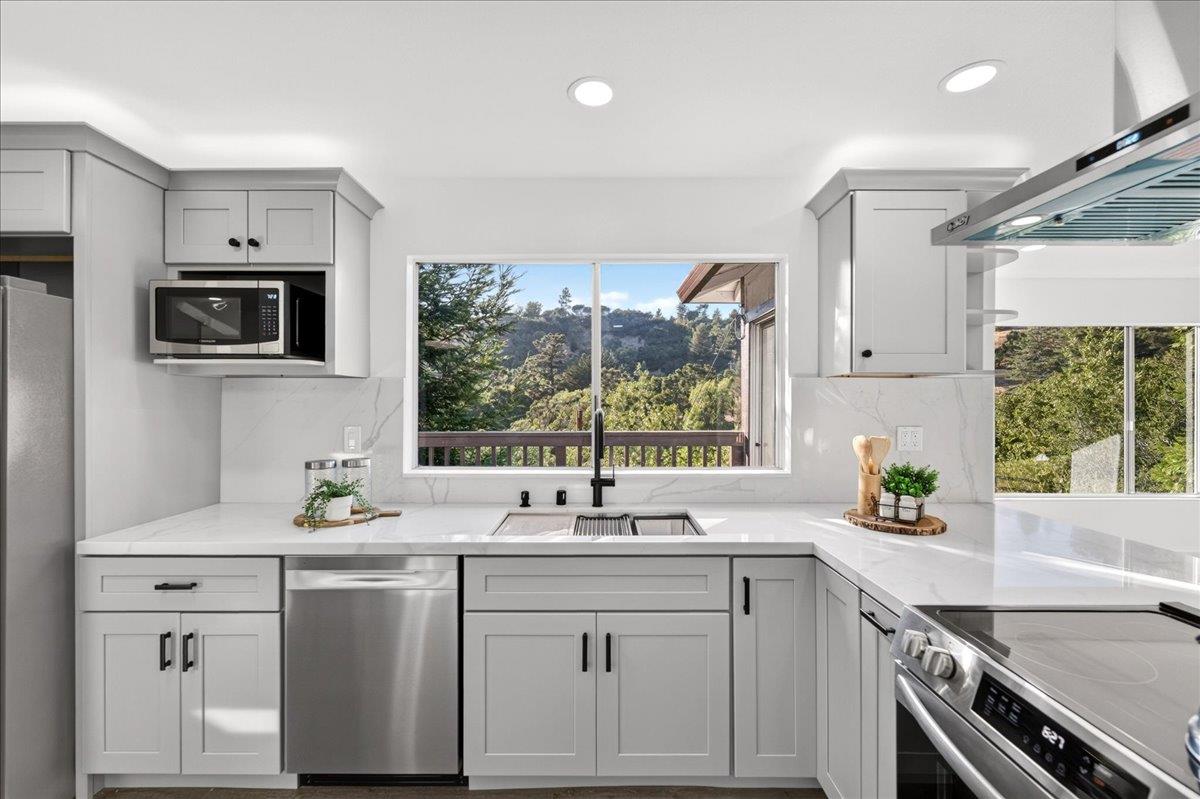 5603 Crow Canyon RD