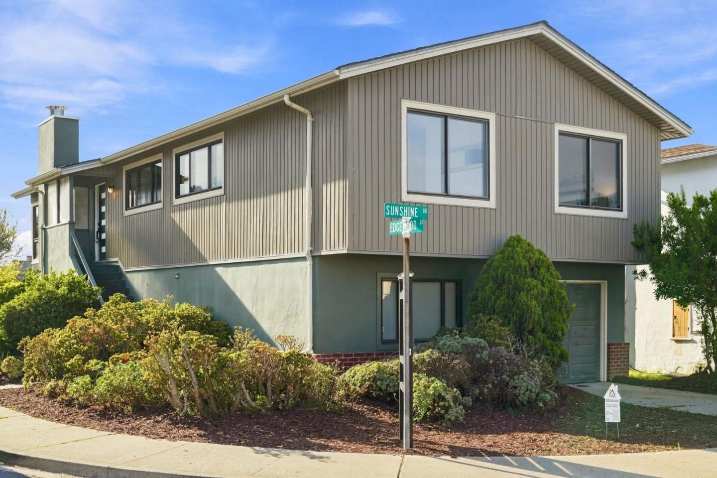 295 Edgewood DR