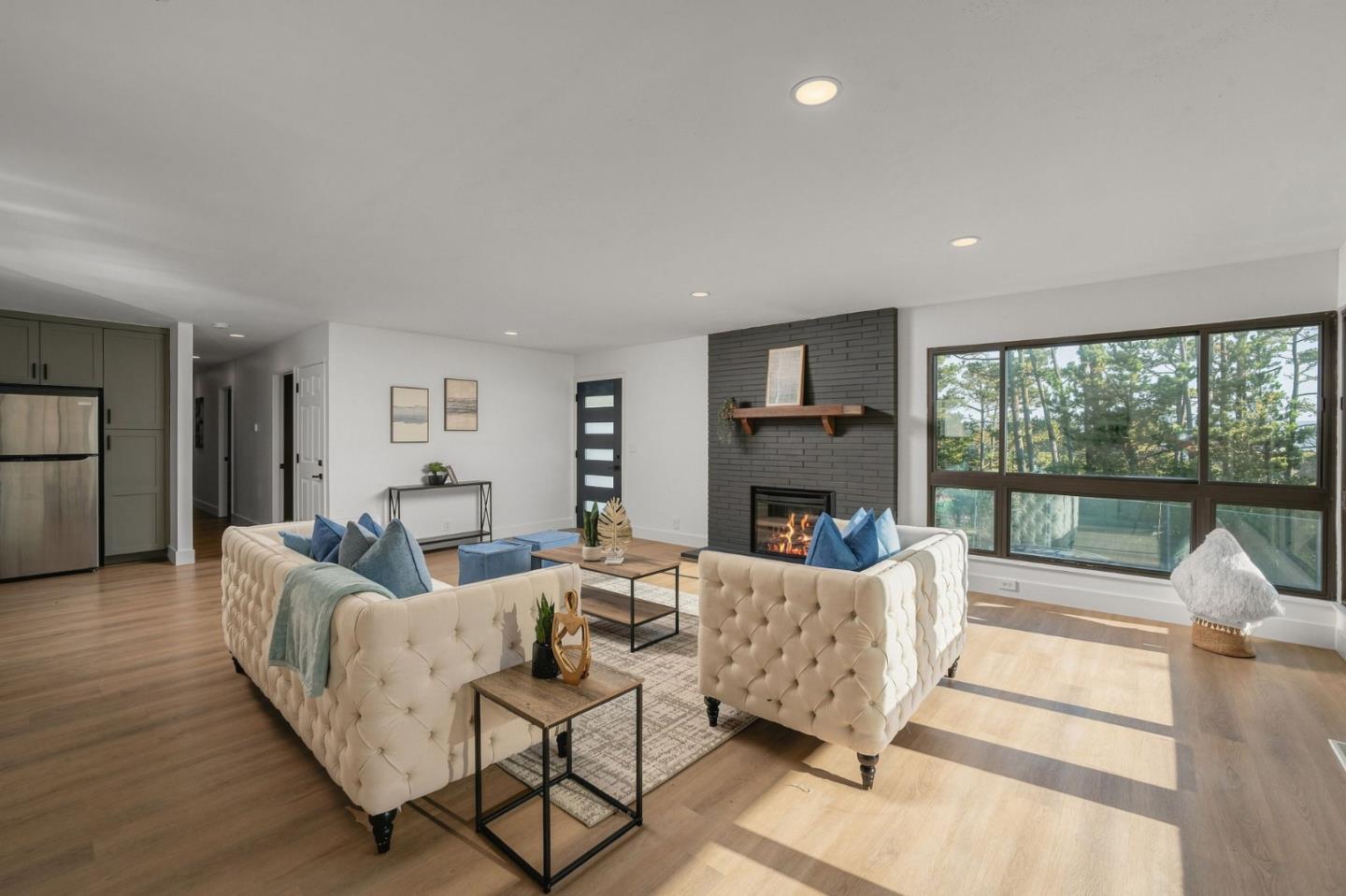 295 Edgewood DR