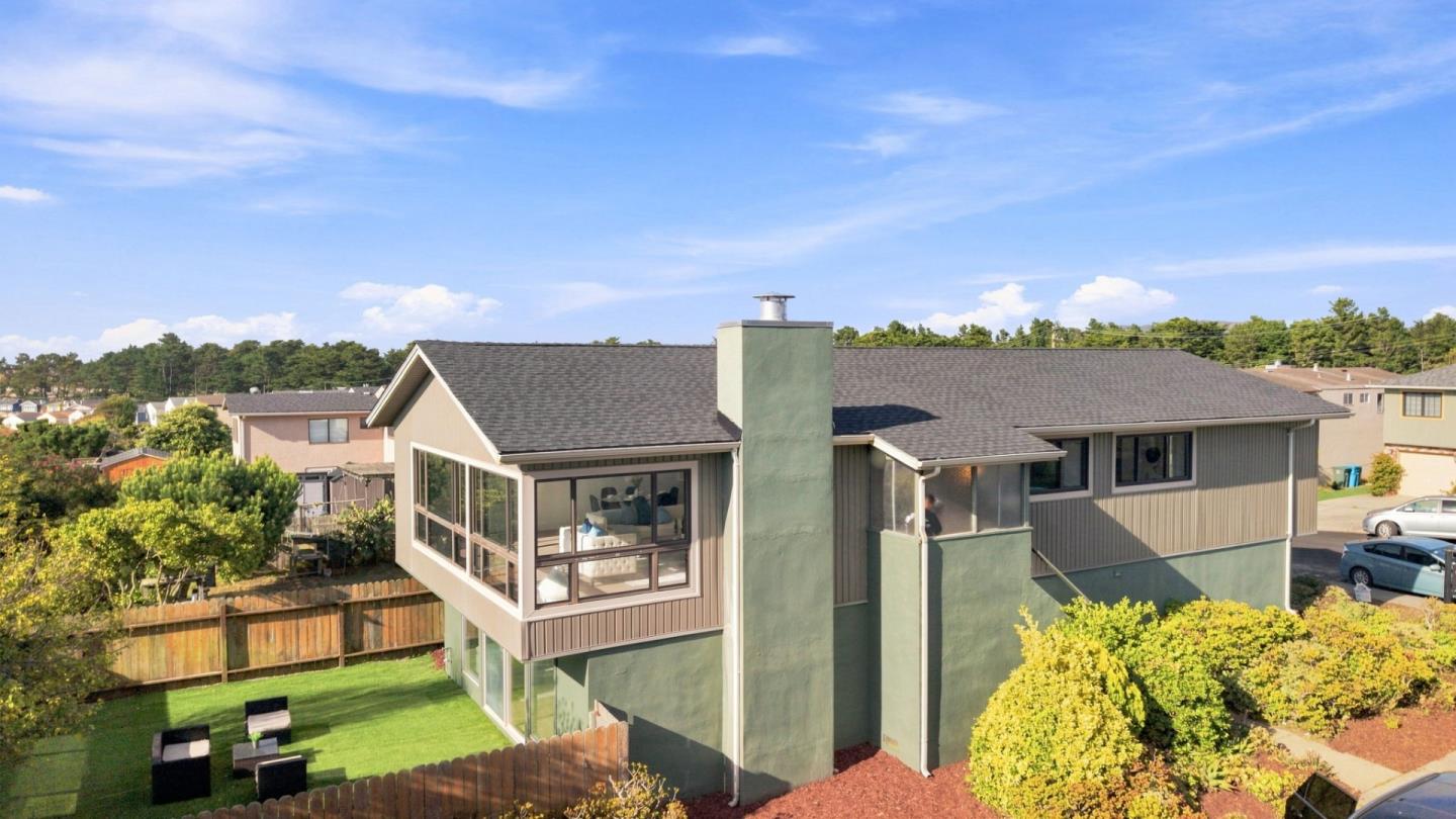 295 Edgewood DR