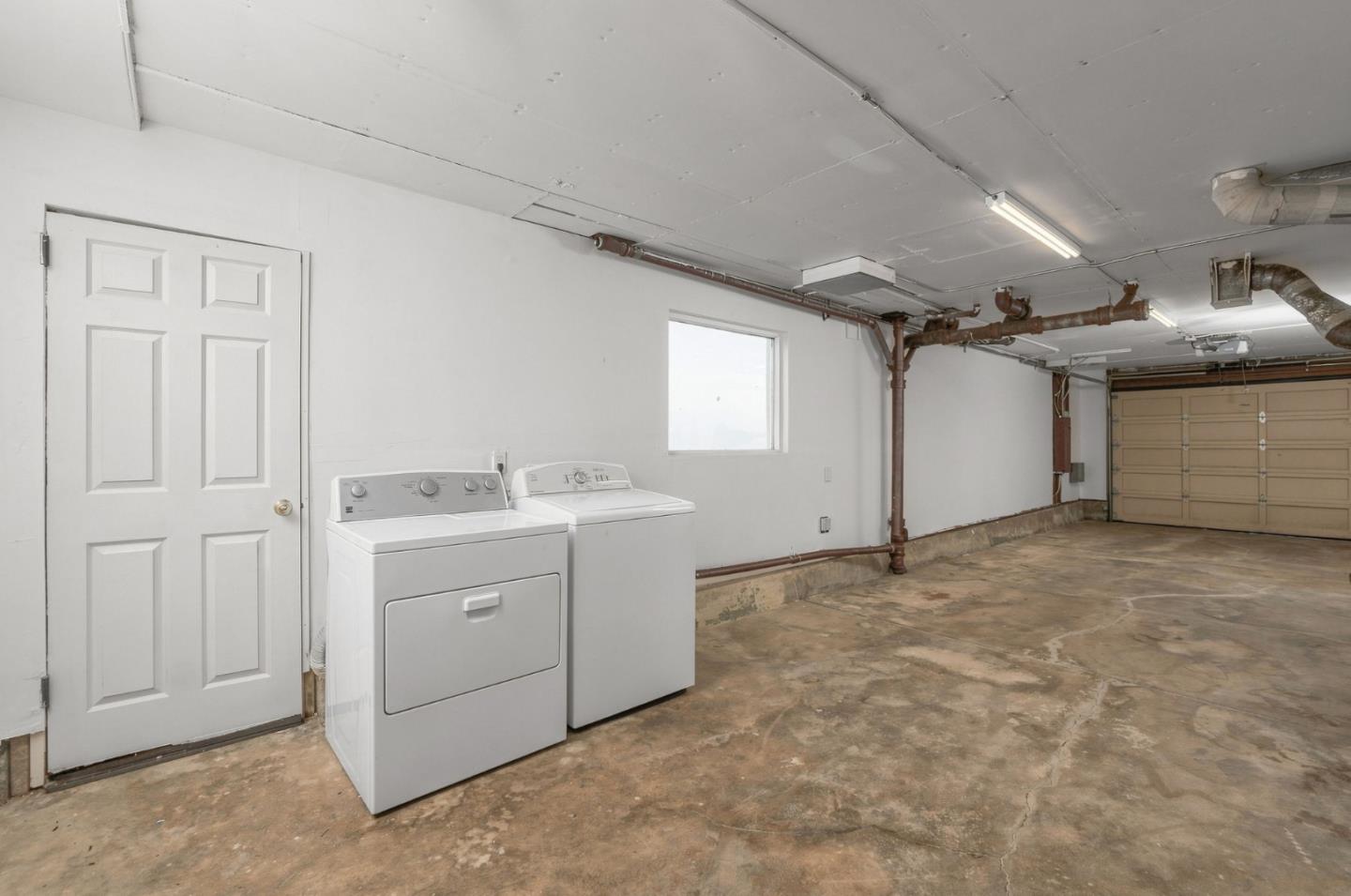 295 Edgewood DR