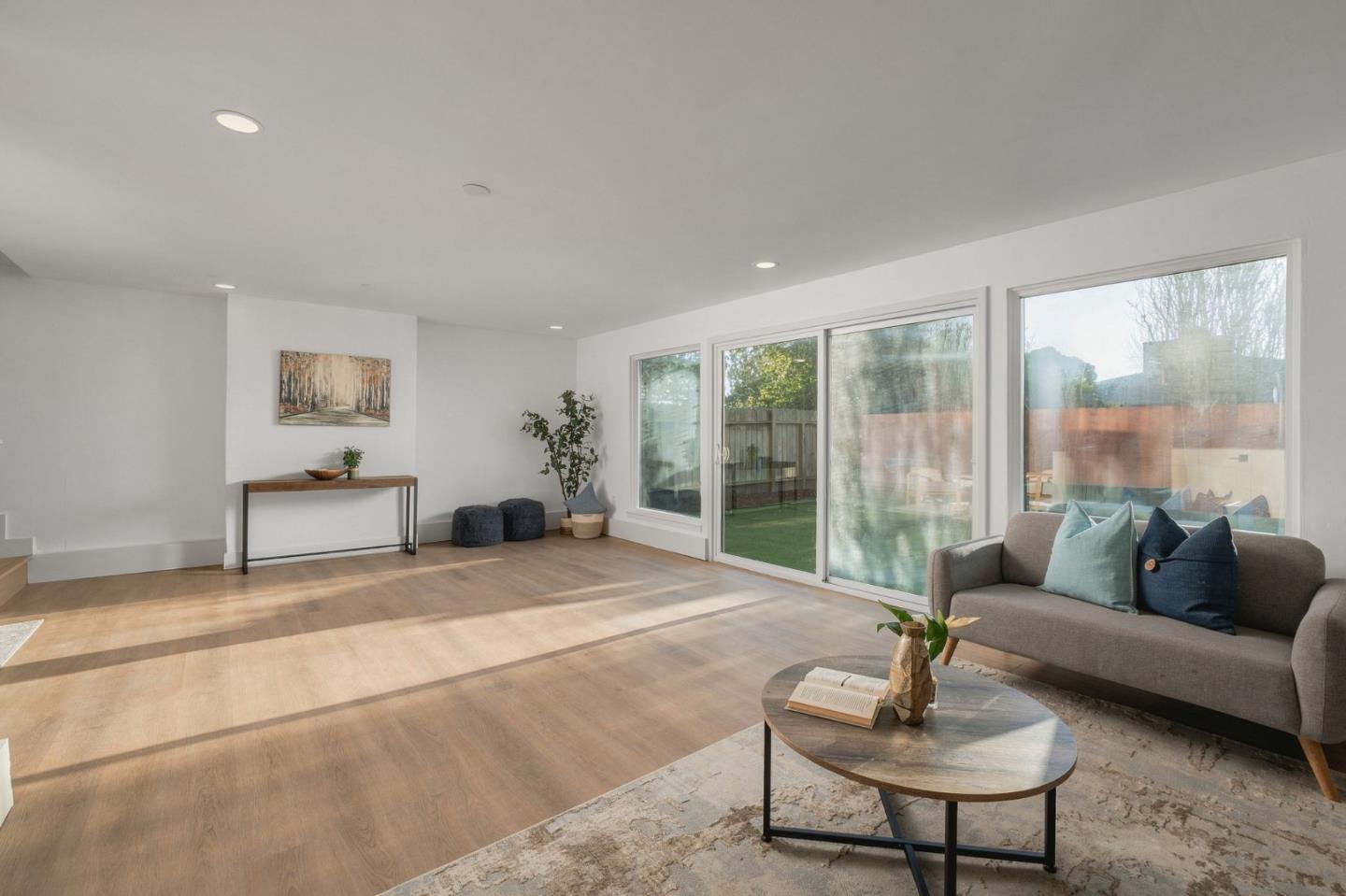 295 Edgewood DR