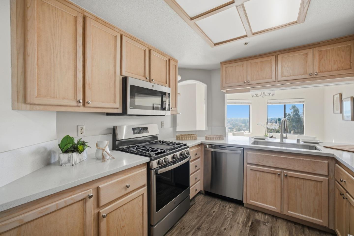 21314 Gary DR 108