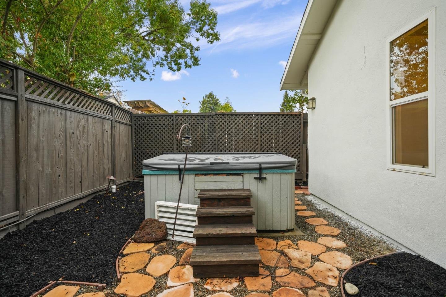 1954 Maybelle DR