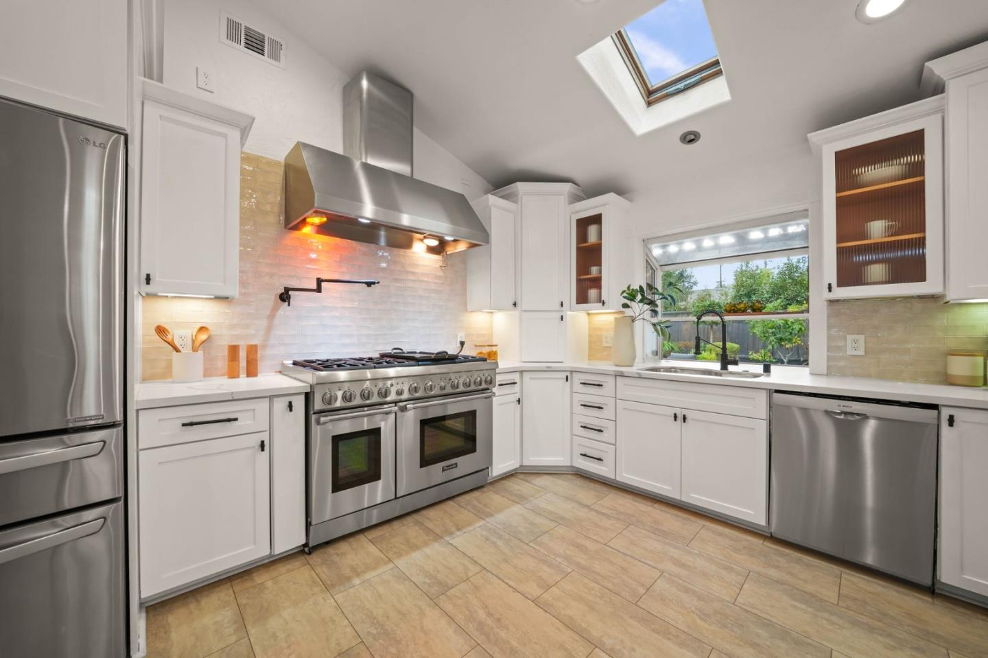 1954 Maybelle DR