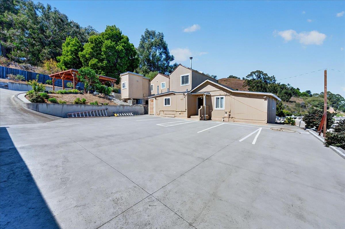 3832 Bayshore BLVD
