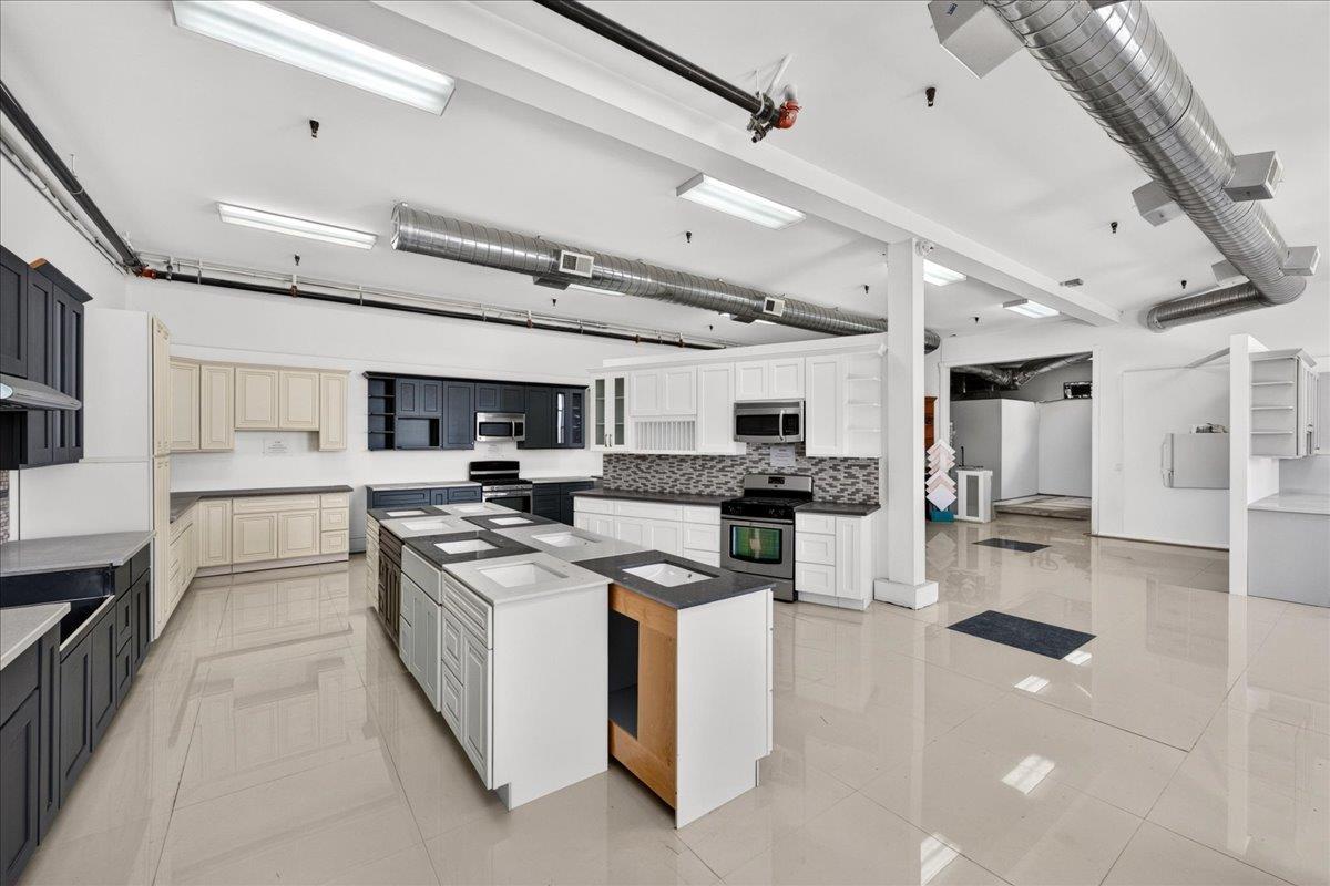 3832 Bayshore BLVD