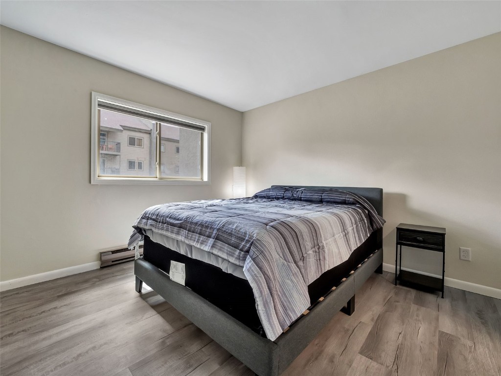 1565 Shadow Run Frontage 104