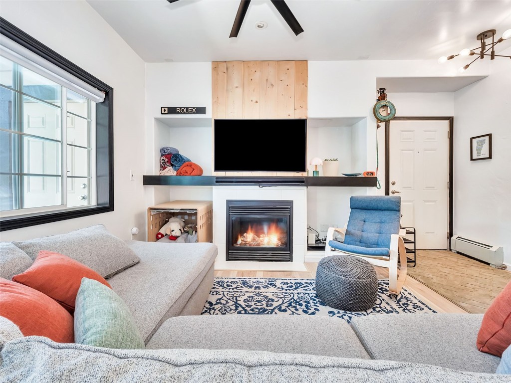 3335 Columbine DRIVE 901